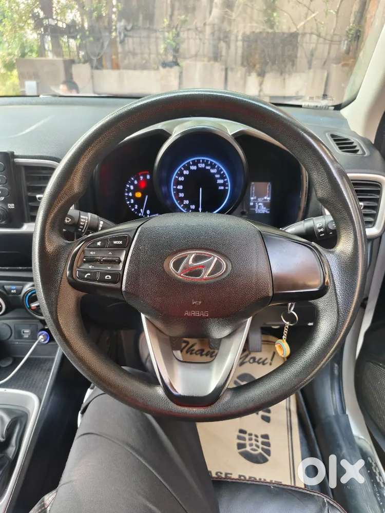 Hyundai Venue S Plus Mt 2021