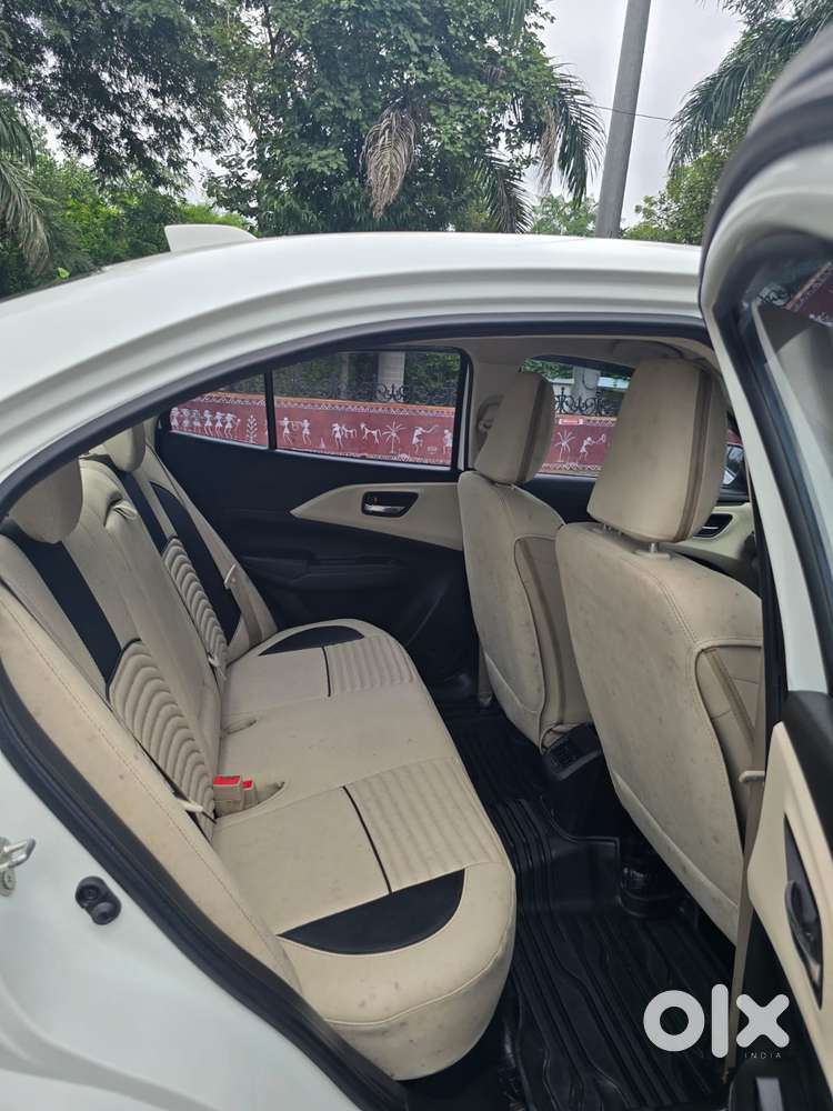 Maruti Suzuki Dzire Vxi Ags, 2024, Diesel