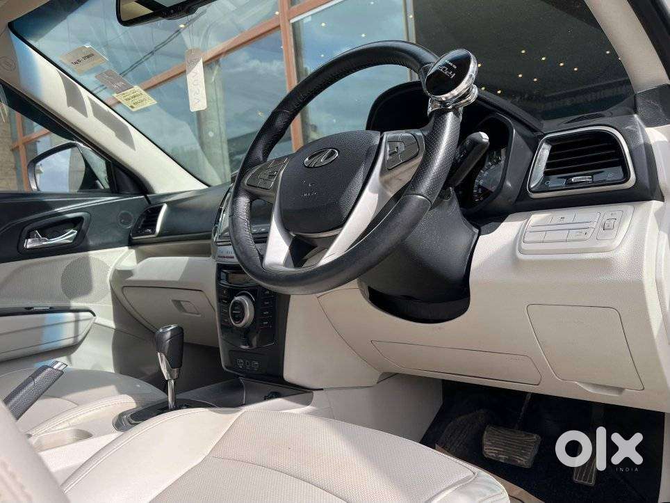 Mahindra Xuv300 1.2 W8 (o) Amt Petrol, 2020, Diesel