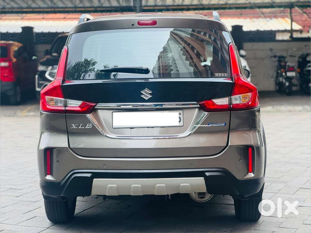 Maruti Suzuki Xl6 1.5 Zeta At, 2019, Petrol