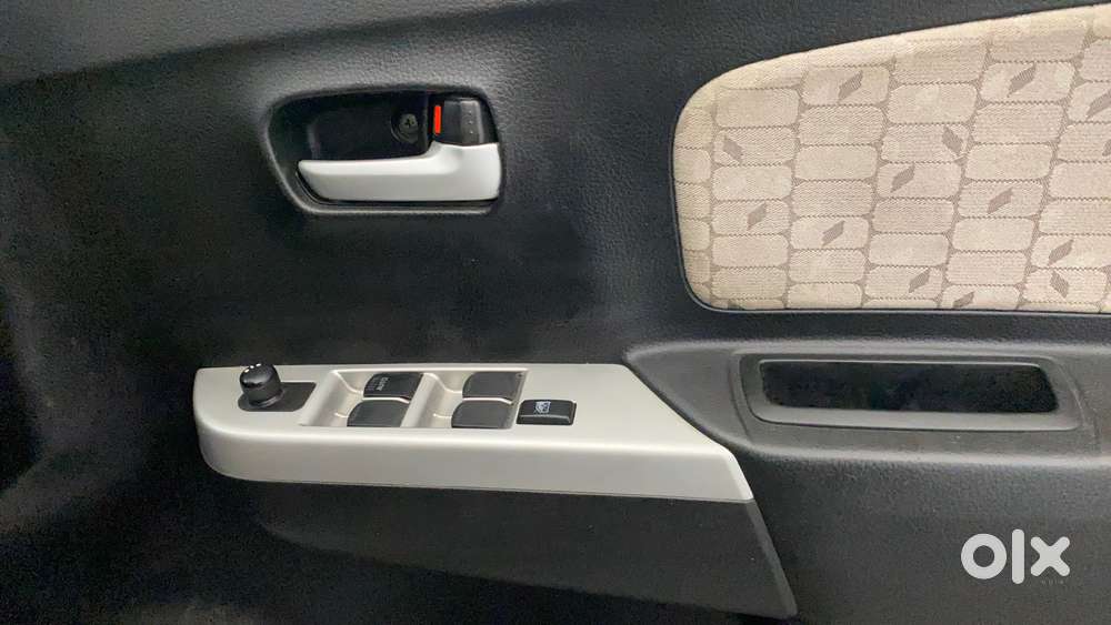 Maruti Suzuki Wagon R 1.0 2015-2019 Vxi Amt, 2015, Petrol
