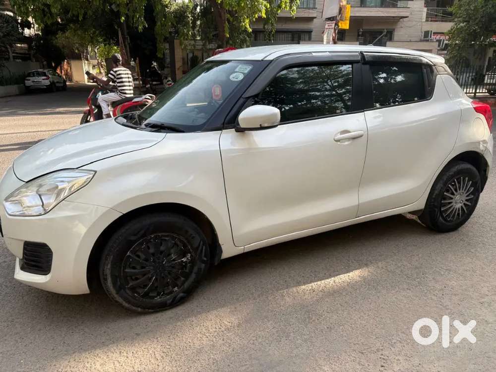 Maruti Suzuki Swift Vdi Diesel Full Insurance Ac Chilling Both Key