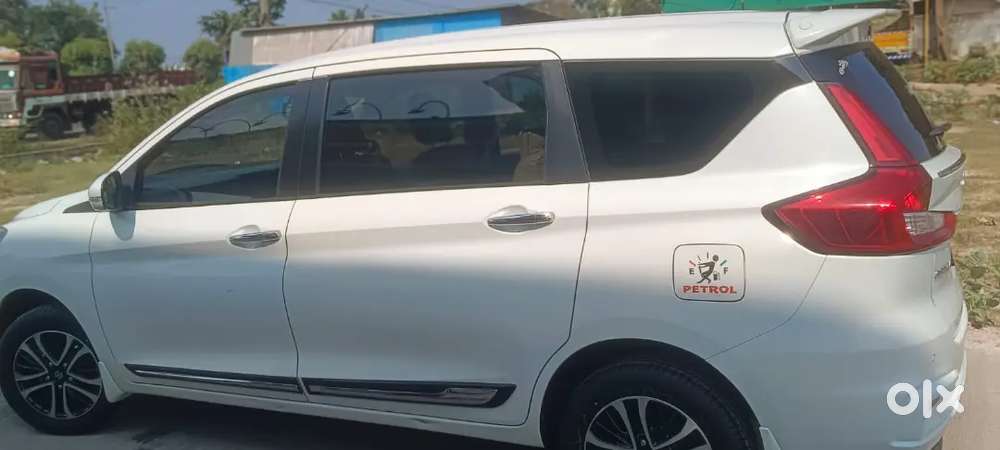 2023 Maruti Suzuki Ertiga Zxi Shvs