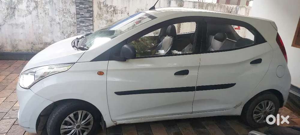 Hyundai Eon 2015 Variant