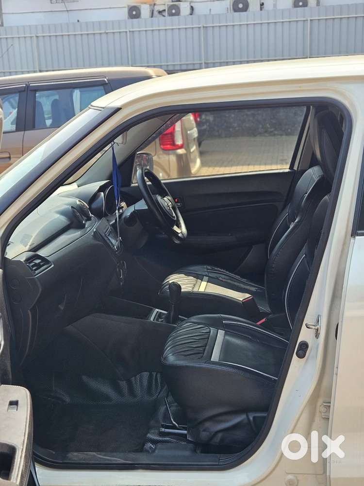 Maruti Suzuki Swift Vxi + Manual, 2020, Petrol