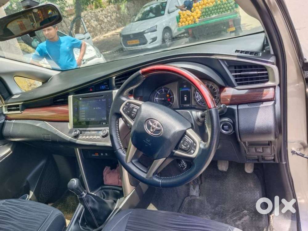 Toyota Innova 2.5 Vx 7 Str, 2019, Diesel