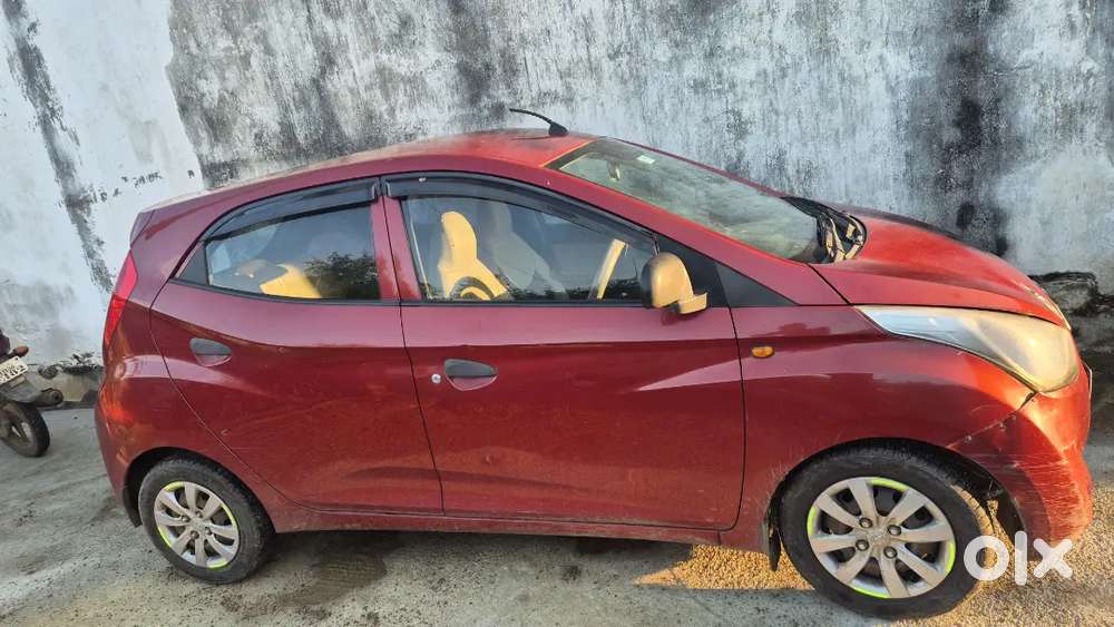 Hyundai Eon Magna Petrol 2013
