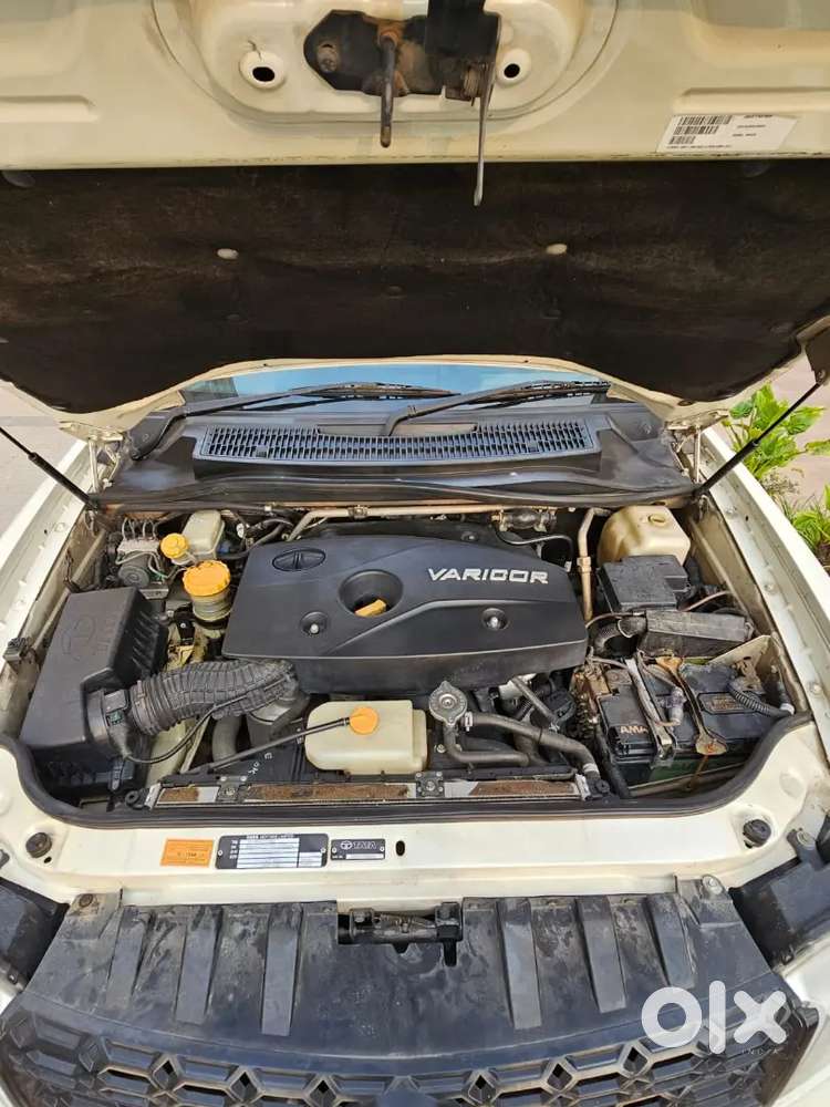 Tata Safari Storme 2016