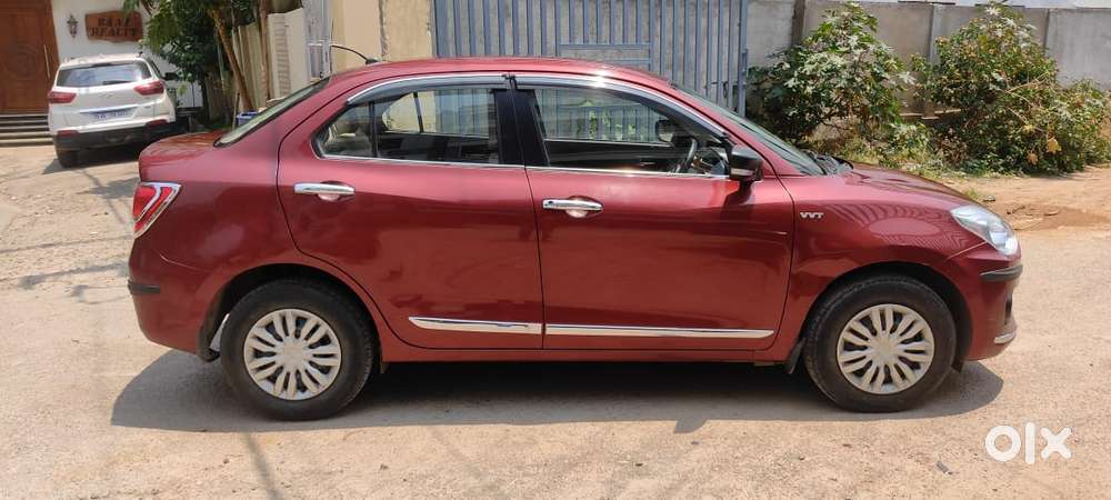 Maruti Suzuki Swift Dzire Vxi(o) Amt, 2019, Petrol