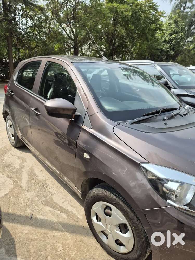 Tata Tiago Revotron 2018