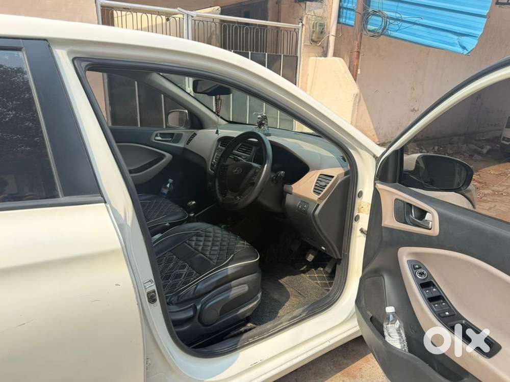 2015 Hyundai Petrol Car