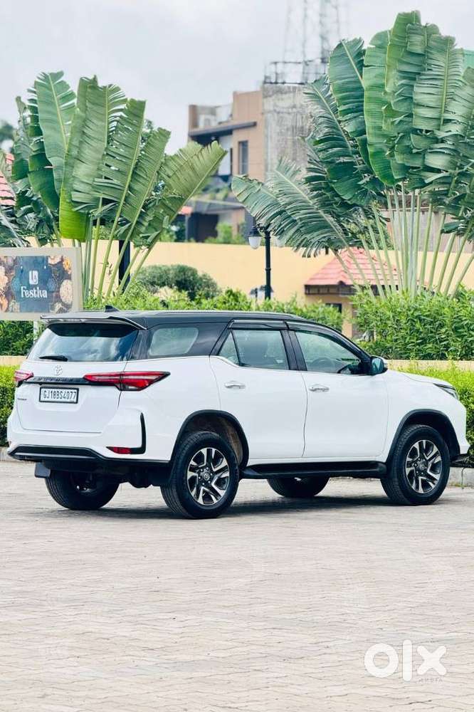 Toyota Fortuner Legender, 2023, Diesel