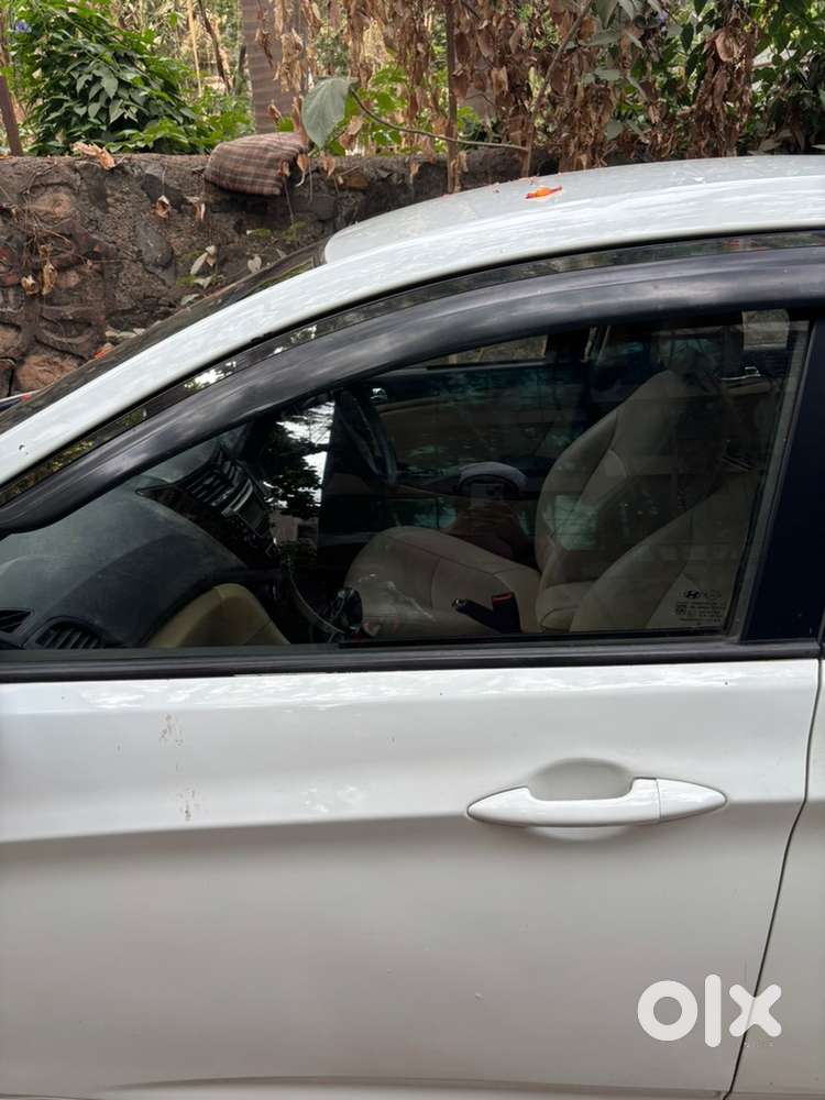 Hyundai Verna Petrol 2011