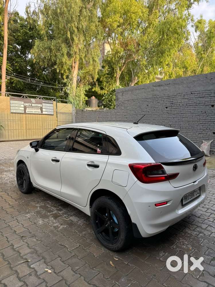 Toyota Glanza 2023 Petrol Well Maintained