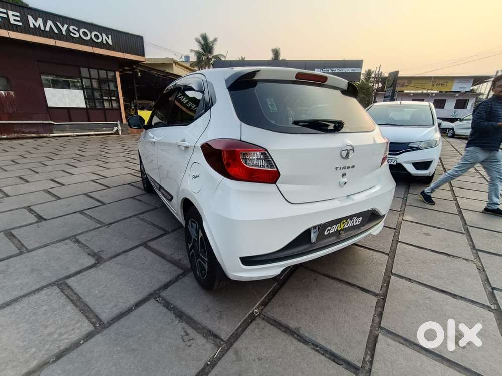 Tata Tiago, 2021, Petrol
