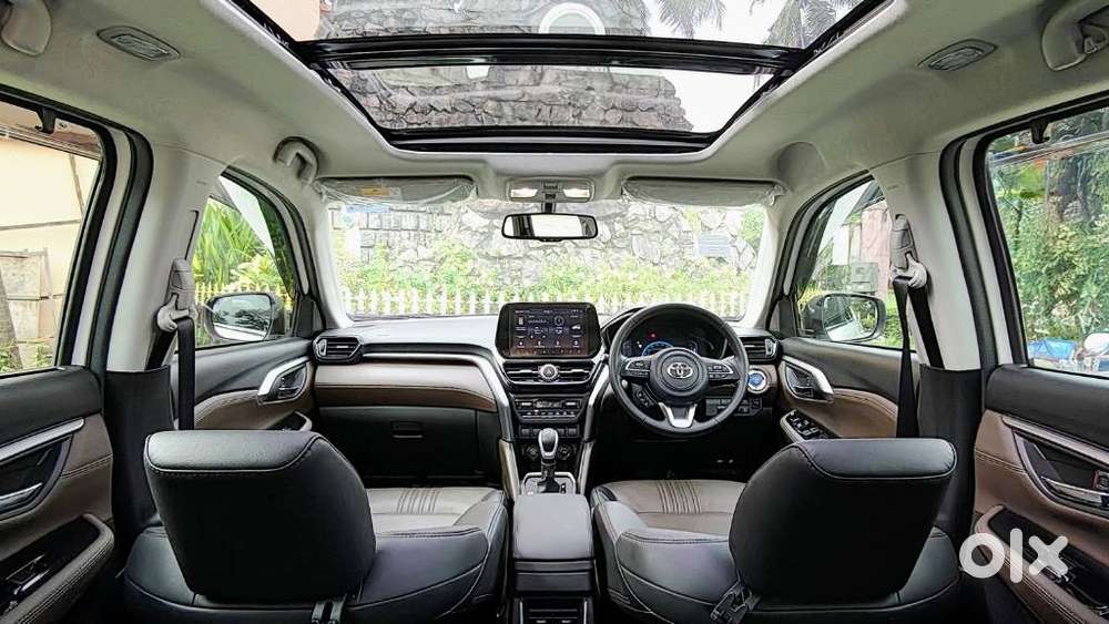 Toyota Urban Cruiser Hyryder 1.5 V Hybrid, 2026, Petrol