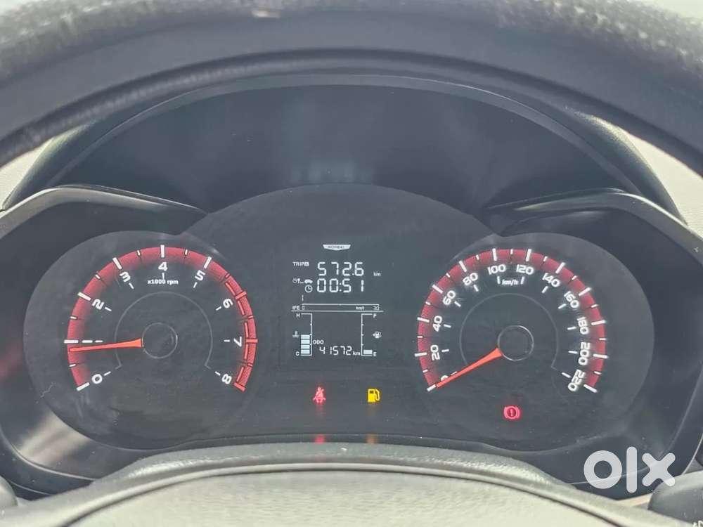 Mahindra Xuv300 W6, 2021, Petrol