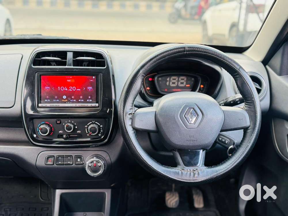 Renault Kwid 1.0 Rxt Amt Opt, 2017, Petrol