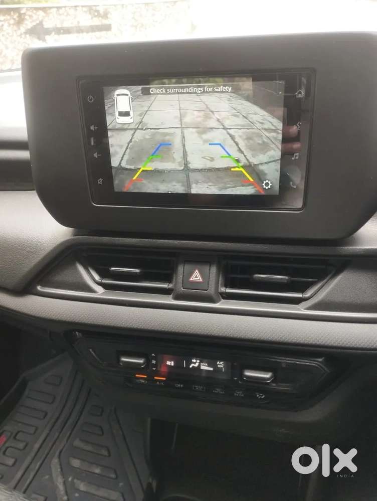 Maruti Suzuki Swift Vxi, 2025, Petrol