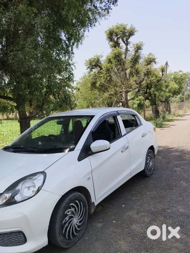 Honda Amaze 2017 Model