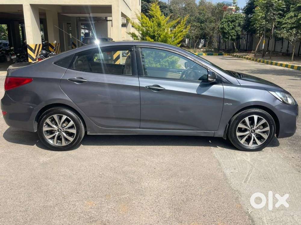 Hyundai Verna Fluidic 1.6 Vtvt Sx, 2014, Petrol
