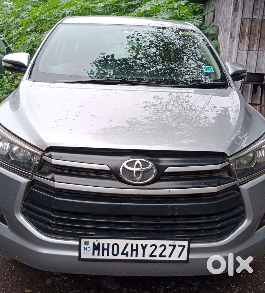 Toyota Innova Crysta 2017 Diesel 220000 Km Driven Company Maintained