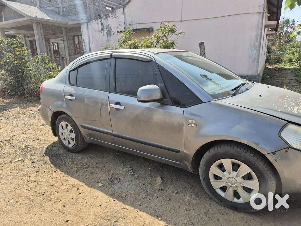Maruti Suzuki Sx4 2011