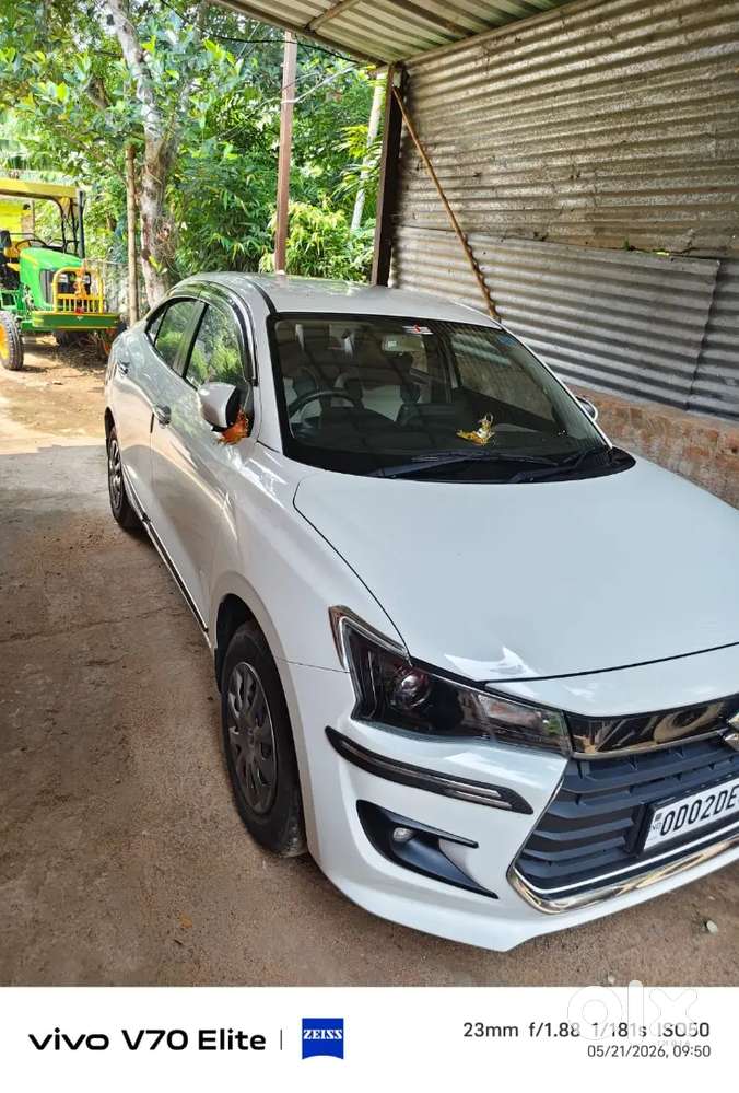 Maruti Suzuki Dzire 2025 Vxi Petrol 11400 Km