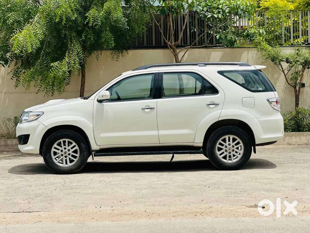Toyota Fortuner 3.0 4x2 Automatic, 2013, Diesel