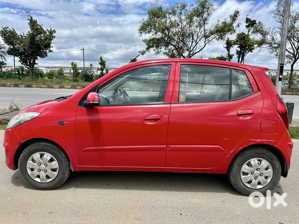 Hyundai I10 Sportz At, 2010, Petrol