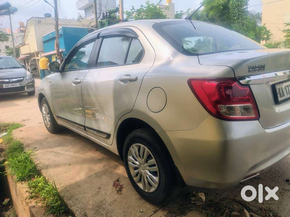 Maruti Suzuki Dzire 2018 Petrol 37000 Km Driven