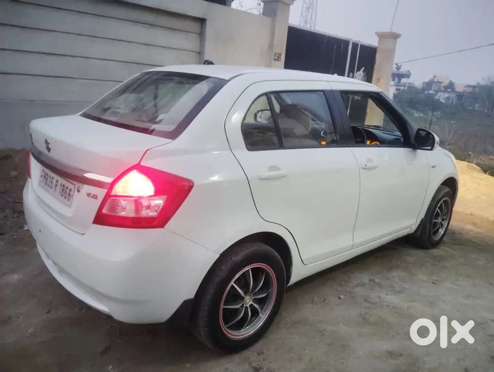 Maruti Suzuki Dzire 1.2 Vxi 2012