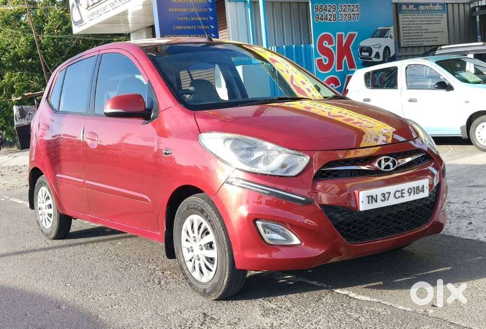 Hyundai I10 Sportz At, 2013, Petrol