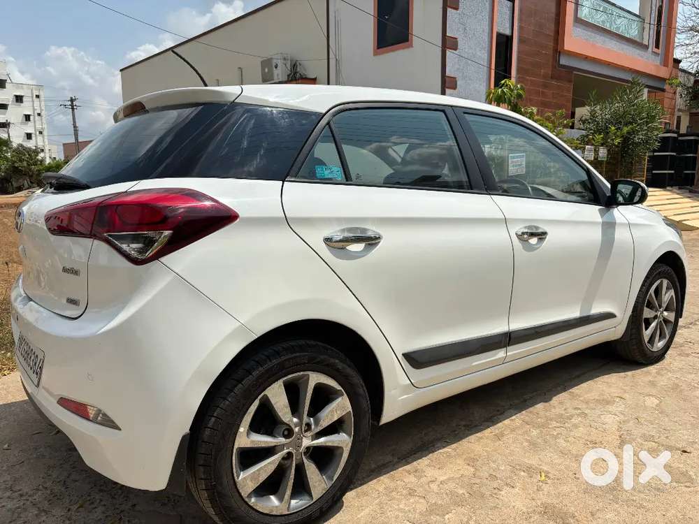 Hyundai I20 Asta 2017 6 Airbags