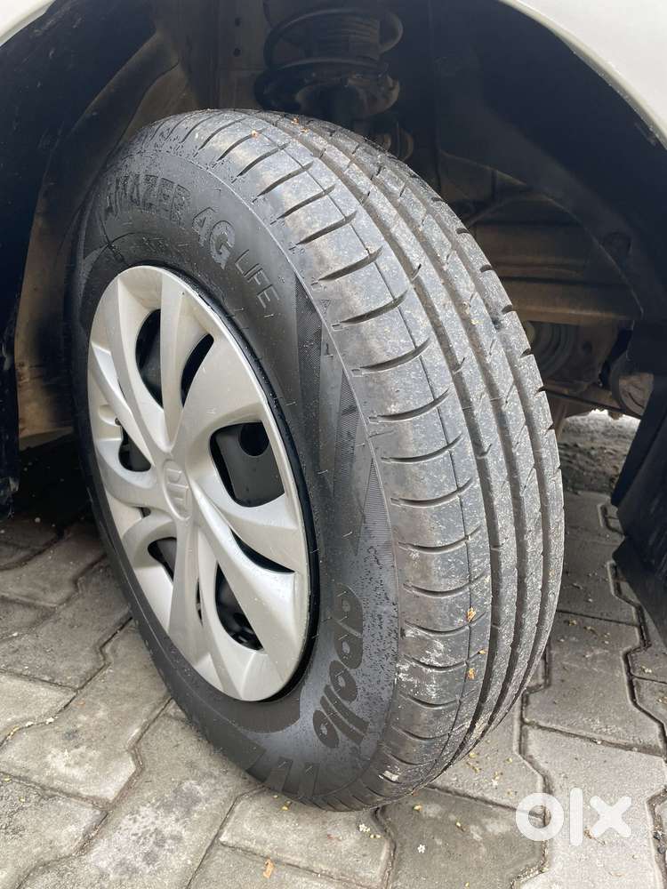 Maruti Suzuki Swift Vxi + Manual, 2023, Petrol