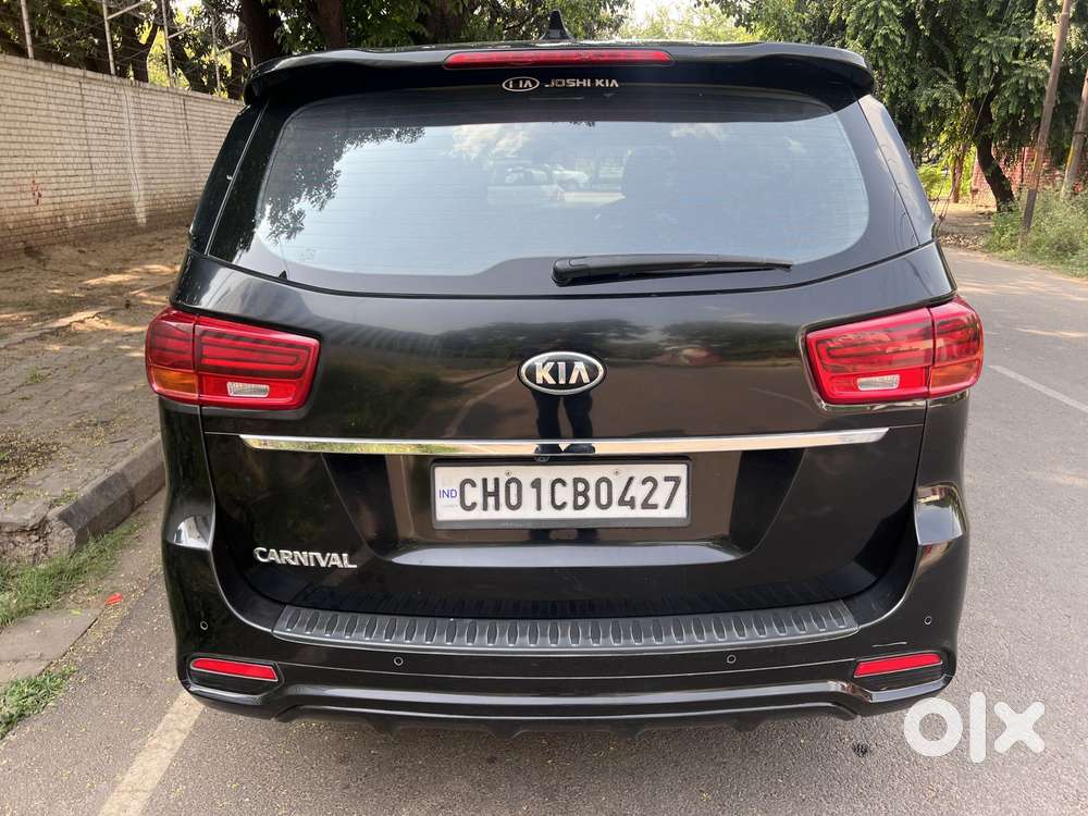 Kia Carnival Premium, 2020, Diesel