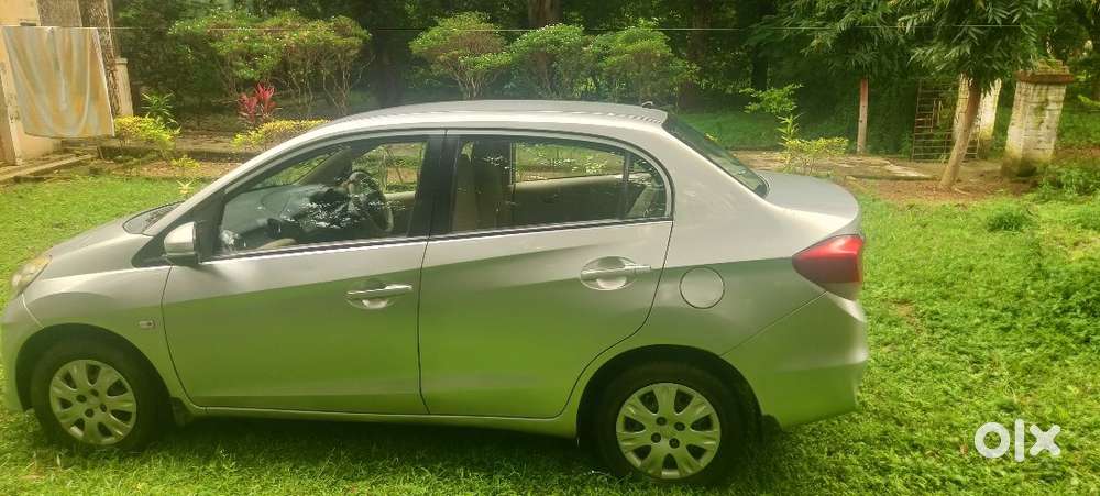 Honda Amaze Vx 2015
