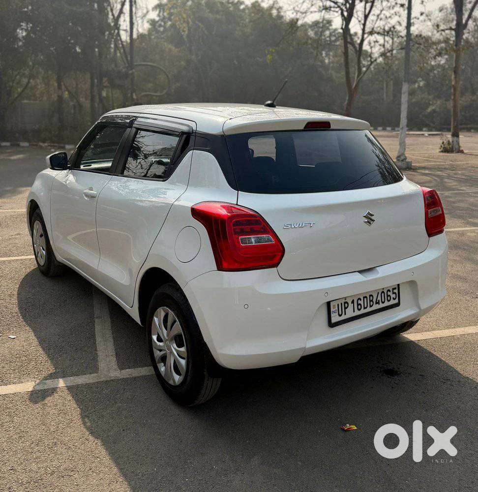 Maruti Suzuki Swift Vvt Vxi, 2021, Petrol