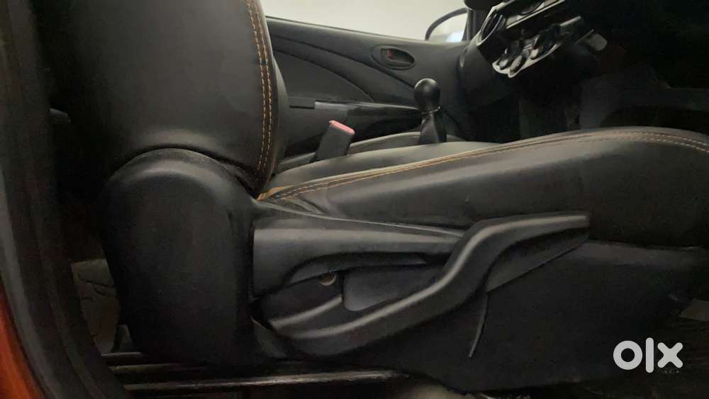 Toyota Etios Cross 1.2 G, 2017, Petrol