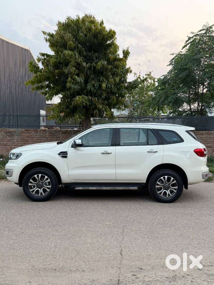 Ford Endeavour Titanium 4x2, 2020, Diesel