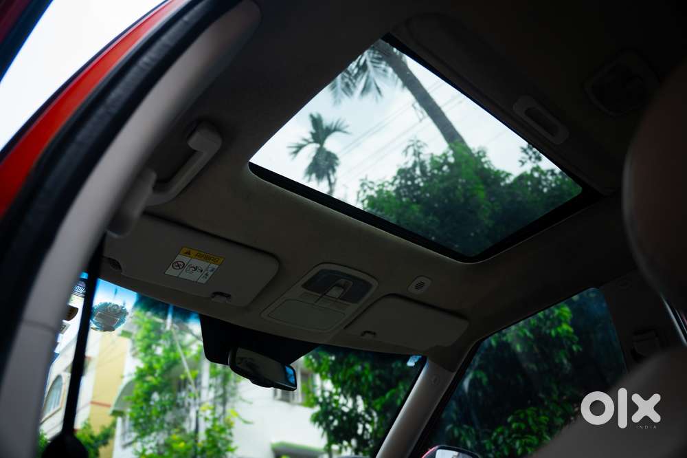Mahindra Xuv300 W8 Option, 2020, Petrol