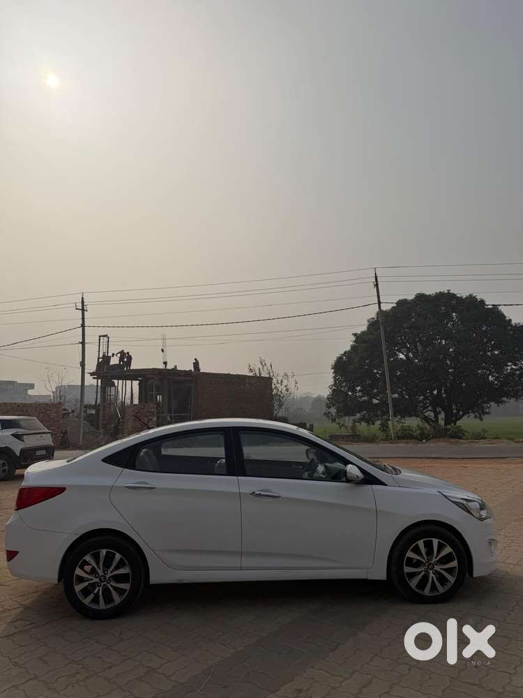 Hyundai Verna 1.6 Sx Crdi, 2015, Diesel