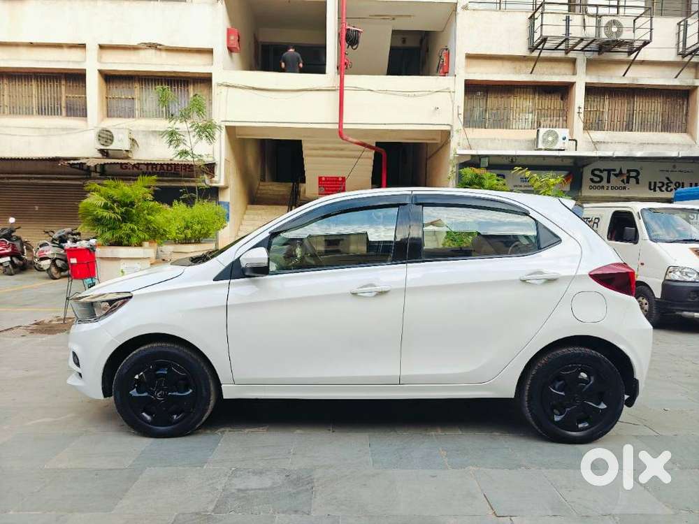 Tata Tiago 1.2 Revotron Xt (o), 2021, Petrol