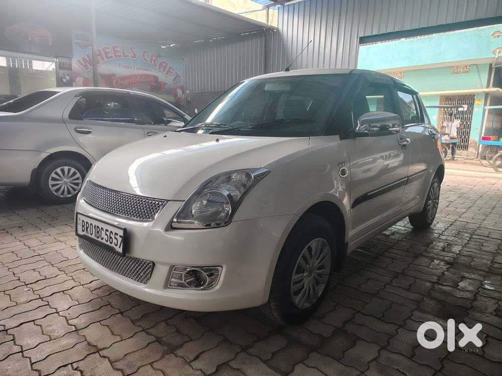 Maruti Suzuki Swift Vxi With Abs, 2011, Petrol