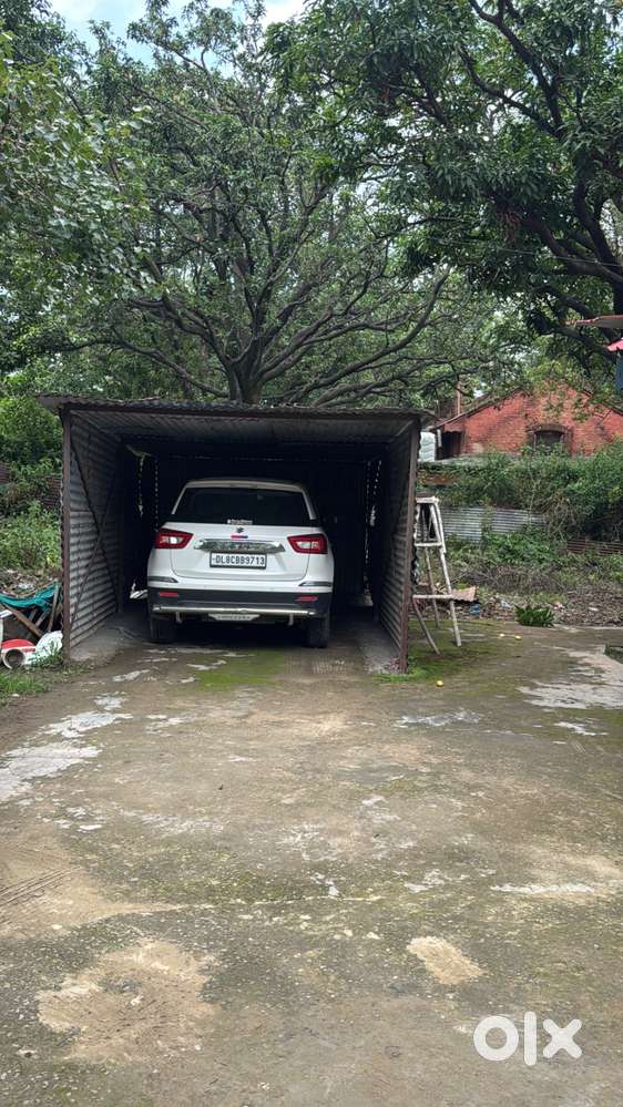 Next To Showroom Condition Brezza Cng