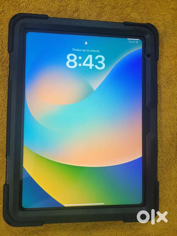 【B】iPad 5/32GB/355803085725180 iPad 5th Generation 32GB WiFi - Tablets in undefined, - 1851122215
