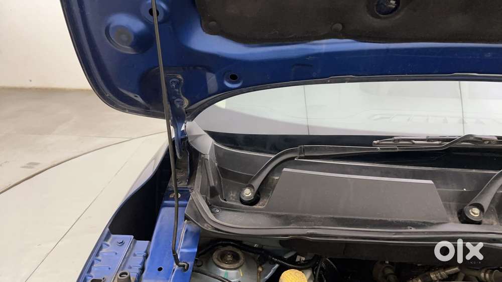 Renault Triber Rxz Easy-r Amt, 2021, Petrol