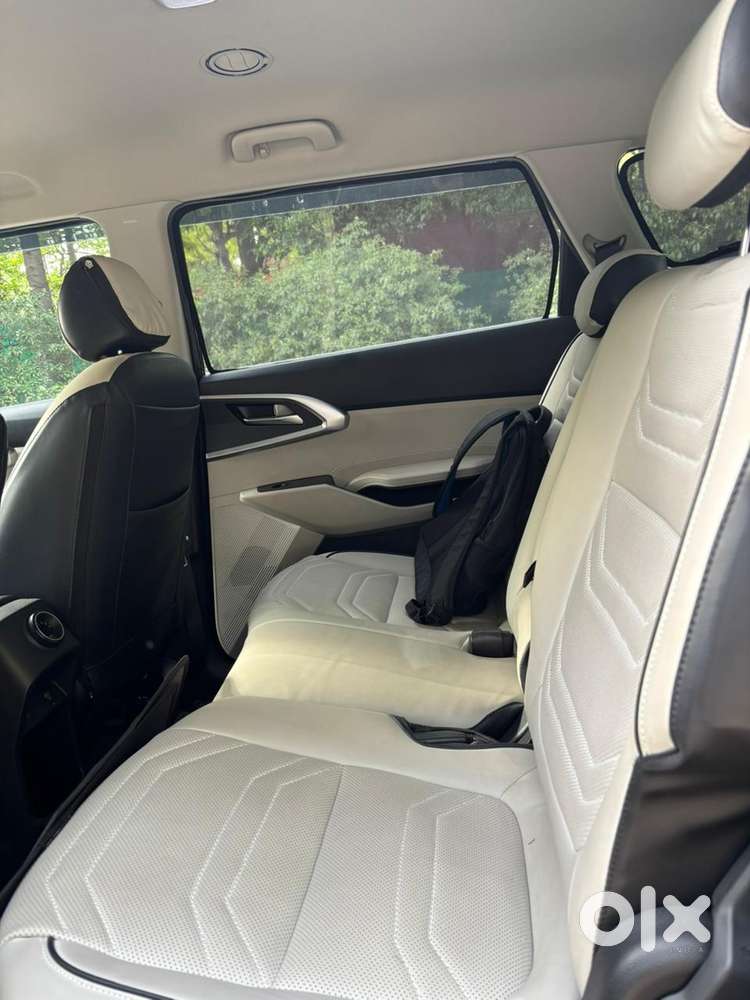Kia Carens 1.5 Prestige 7 Str, 2023, Petrol