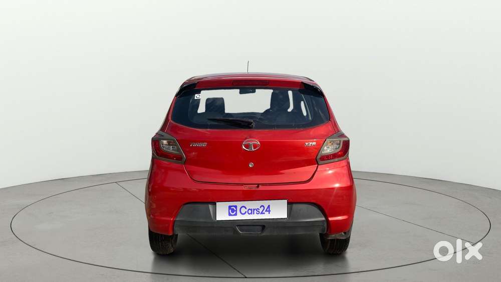 Tata Tiago 1.2 Revotron Xza, 2018, Petrol