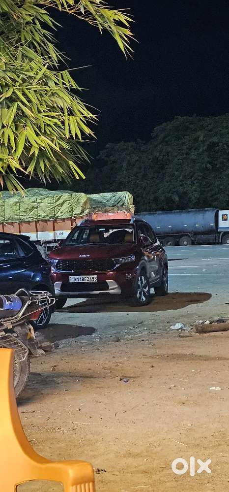 Kia Sonet 2023 Diesel 28457 Km Driven